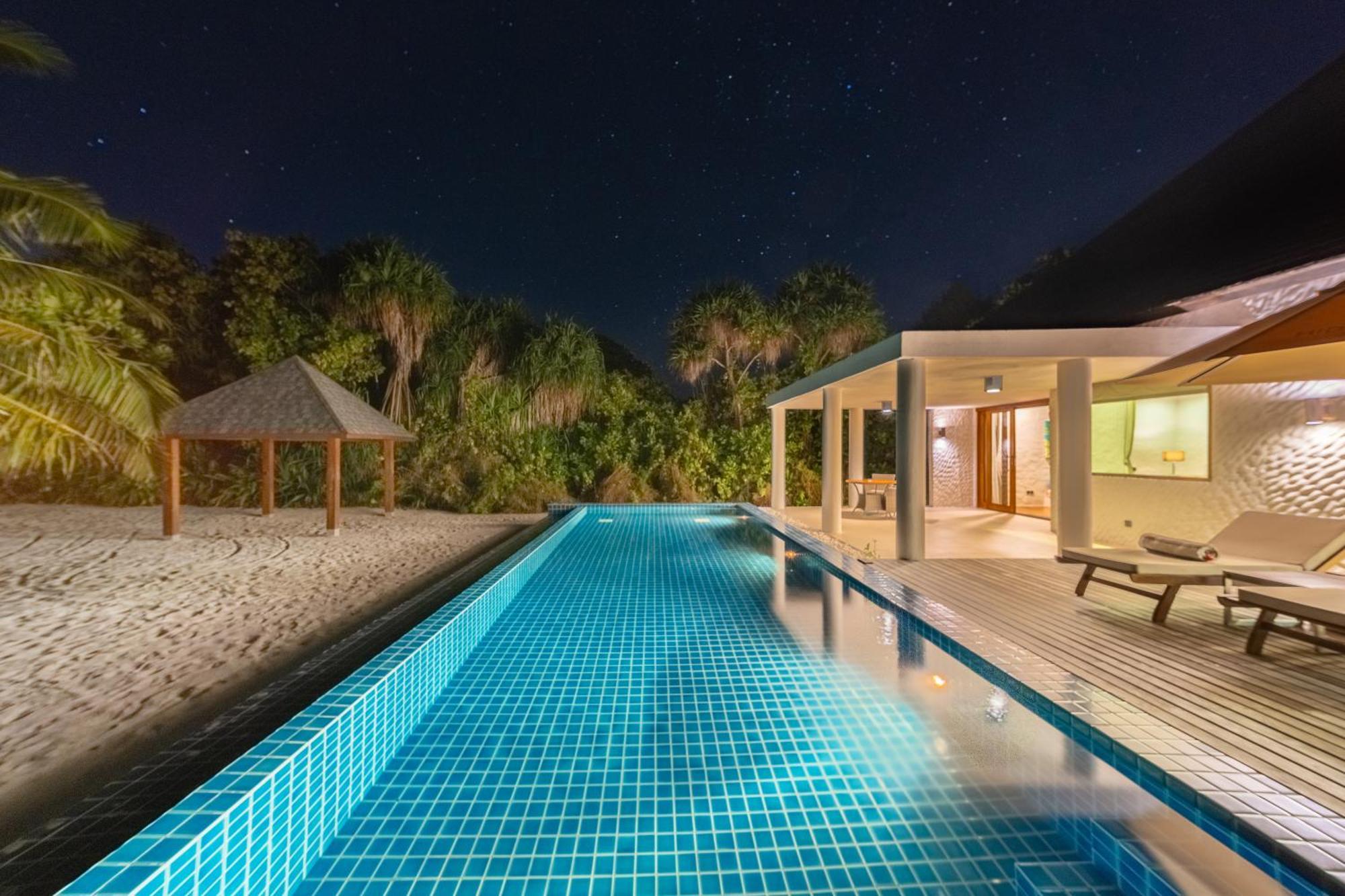 Hideaway Beach Resort & Spa Dhidhdhoo  Экстерьер фото