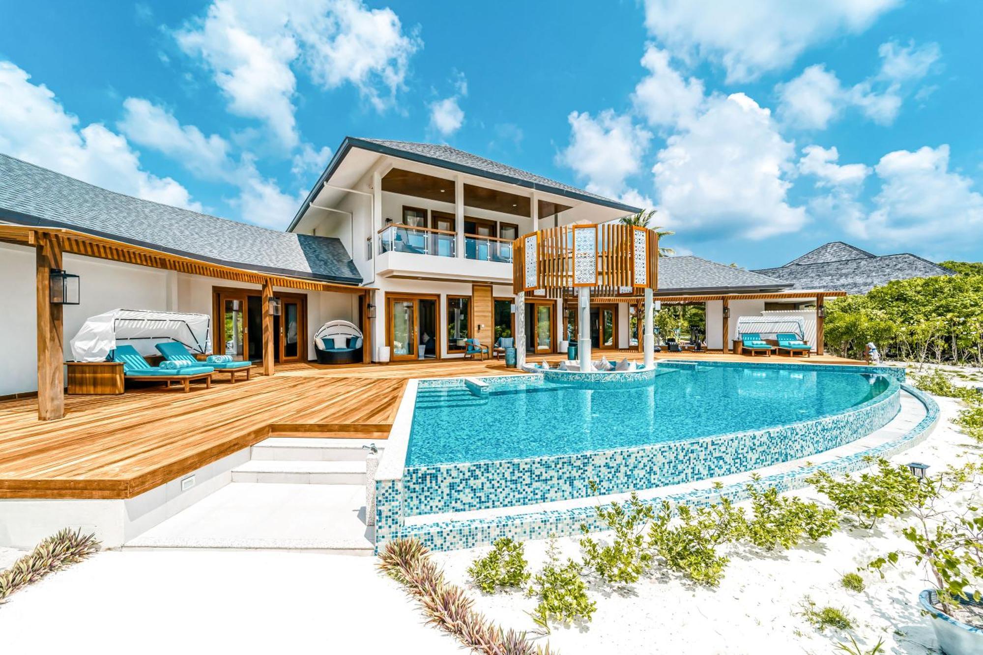 Hideaway Beach Resort & Spa Dhidhdhoo  Экстерьер фото