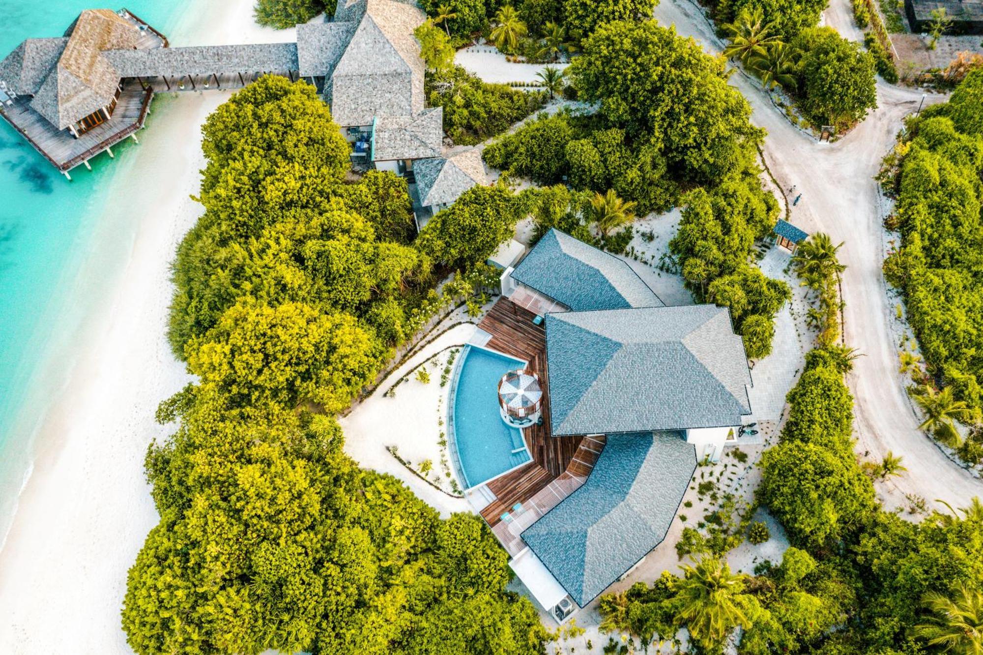 Hideaway Beach Resort & Spa Dhidhdhoo  Экстерьер фото