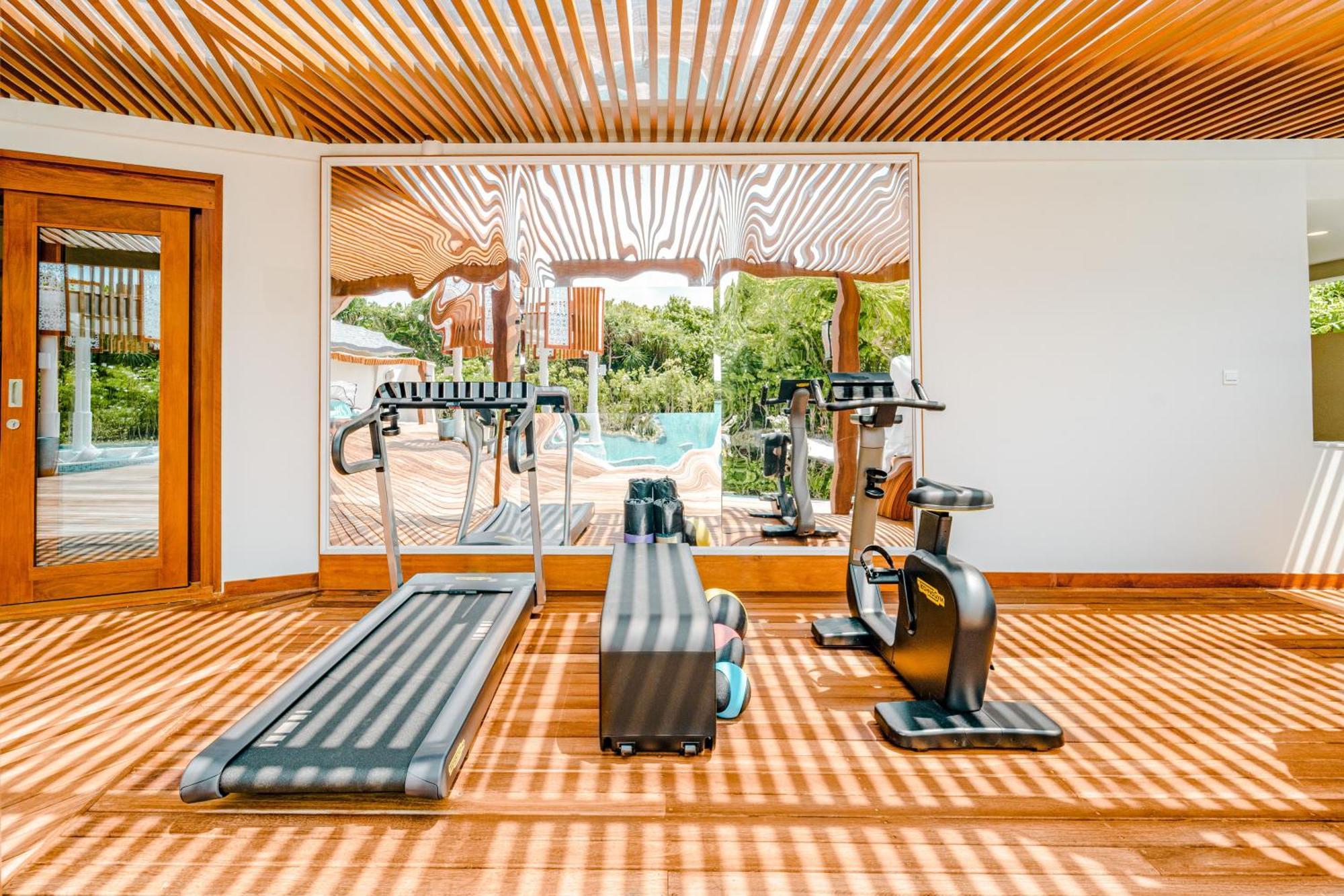 Hideaway Beach Resort & Spa Dhidhdhoo  Экстерьер фото